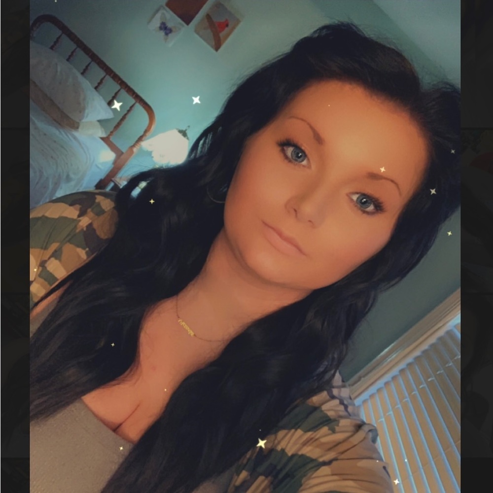 Meet your Posher, Tori